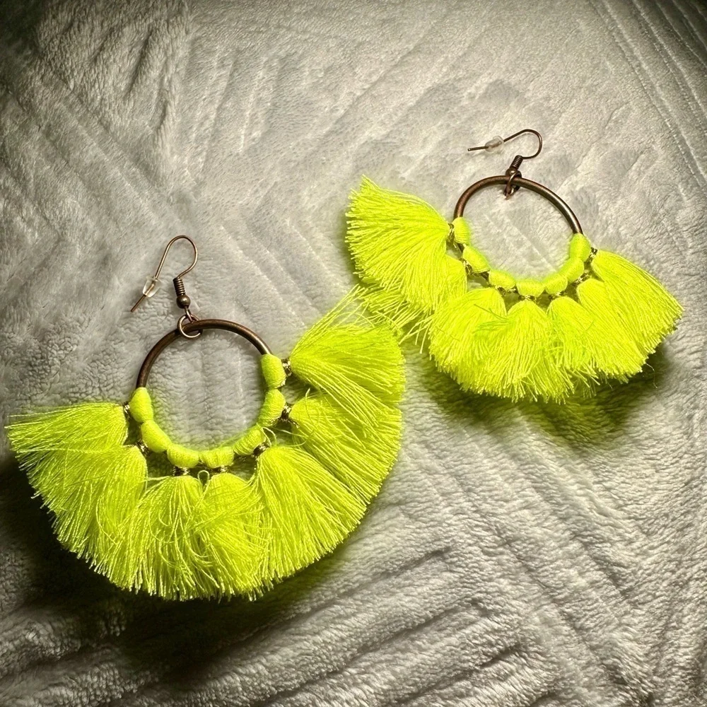 Boho Earrings YELLOW Fringe Bronze Ring Pendant Ethnic Earrings - Picture 2 of 4